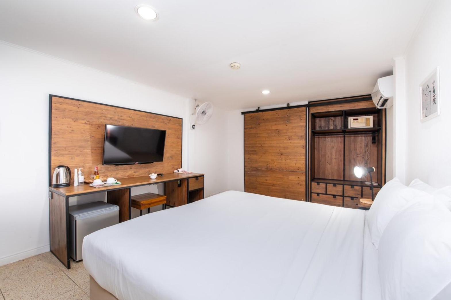 Dolphin Bay Beach Resort Sam Roi Yot Extérieur photo