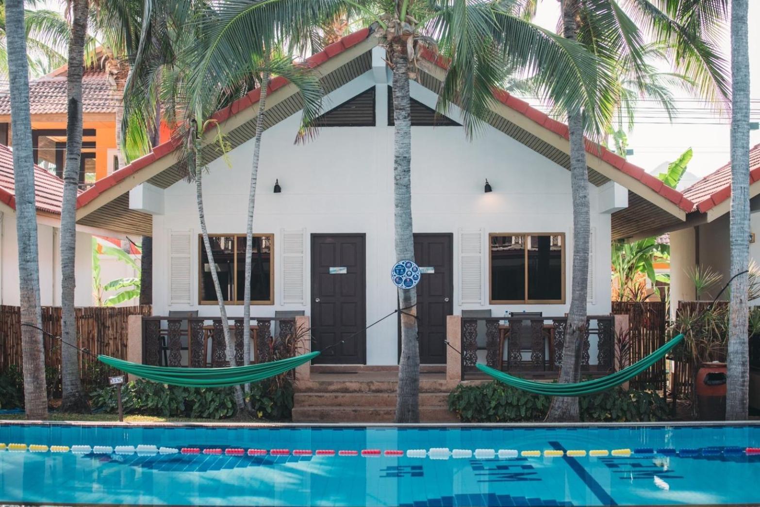 Dolphin Bay Beach Resort Sam Roi Yot Extérieur photo